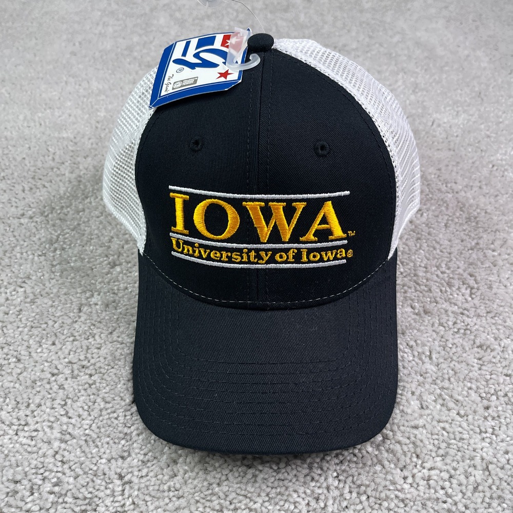 NEW Iowa Hawkeyes Hat Snapback Mens OSFA Black White The Game Trucker Cap NWT